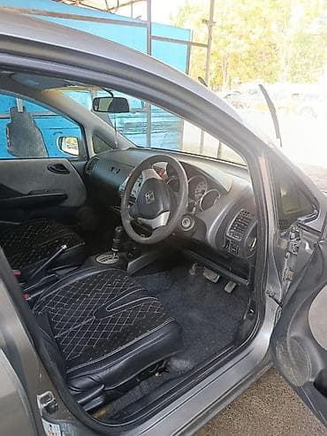 honda corolla: Honda Fit: 2005 г., 1.3 л, Вариатор, Бензин, Хэтчбэк — 7