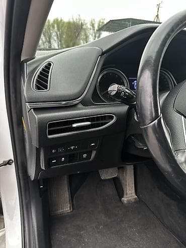 Продажа авто: Hyundai Sonata: 2019 г., 2 л, Автомат, Газ, Седан — 10