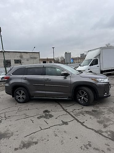 аренда honda: Toyota Highlander: 2018 г., 3.5 л, Автомат, Бензин, Кроссовер — 3