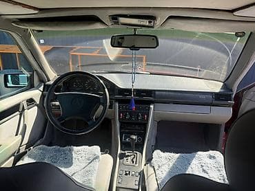 авто химикат: Mercedes-Benz W124: 1994 г., 2.2 л, Автомат, Бензин, Седан — 9