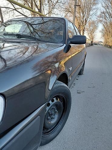 мв 100: Audi 100: 1991 г., 2.3 л, Механика, Бензин, Седан — 4