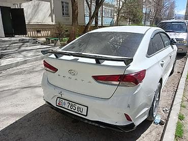 Задний спойлер Hyundai