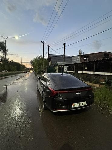 ск 8: Kia K8: 2021 г., 1.6 л, Автомат, Гибрид, Седан — 2