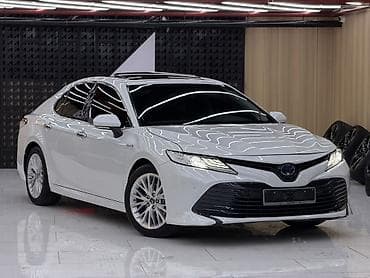 rf 2: Toyota Camry: 2018 г., 2.5 л, Автомат, Гибрид, Седан — 4