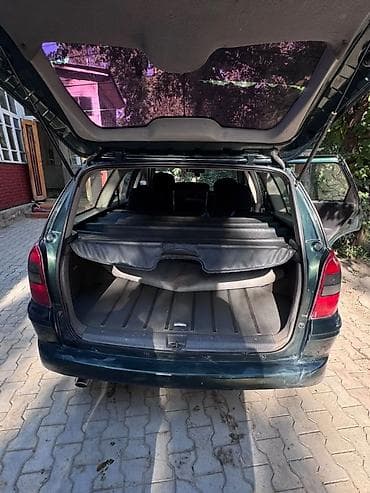 Opel Vectra: 2000 г., 1.8 л, Механика, Бензин, Универсал — 5