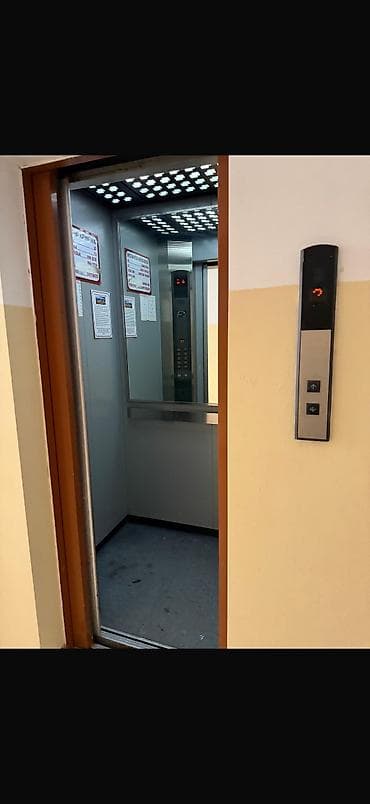 Продажа квартир: 5 и более комнат, 197 м², Ала-Арча ТРЦ 2 этаж, Косметический ремонт — 5