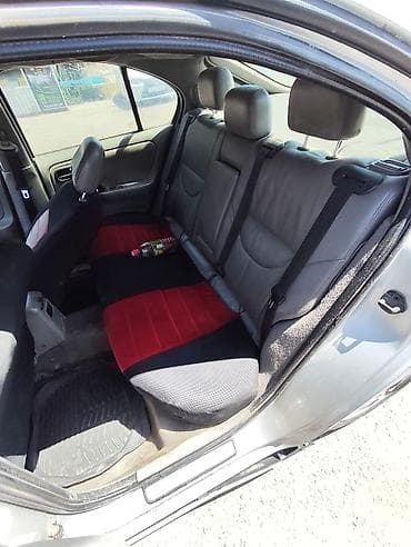 илизон машына: Nissan Primera: 2000 г., 1.8 л, Кол менен иштөөчү, Бензин, Лифтбек — 4