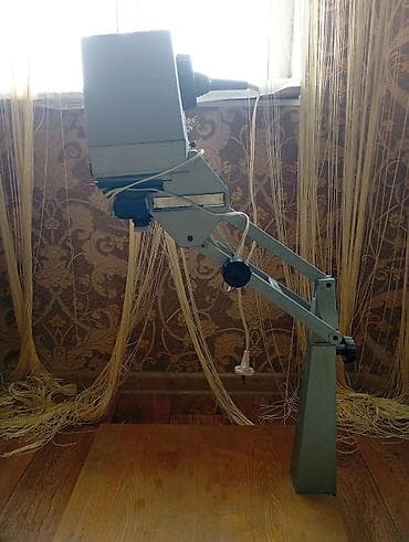 Фотографический увеличитель «Ленинград-4У» - Классический оптический at lalafo.kg Фотографический увеличитель «Ленинград-4У» - Классический оптический