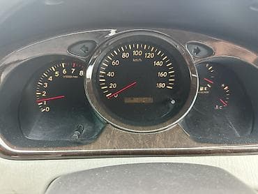 Транспорт: Toyota Kluger: 2001 г., 3 л, Автомат, Газ, Кроссовер — 9