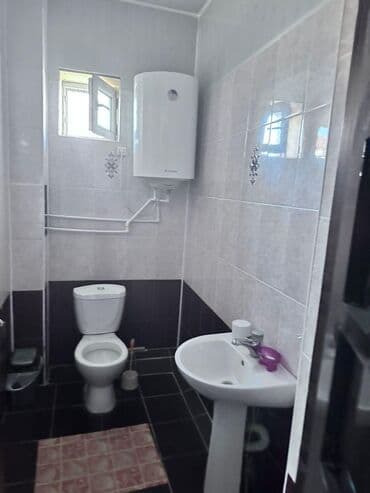 Сниму комнату: Сдаётся комната на троих, только для девушек, в двухэтажном доме — 8