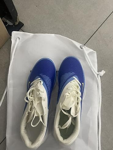 темпо бутсы: Футбольные бутсы 42 размер Nike (сороконожки) для игры на — 2