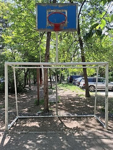 Дарбаза стойкалары: Уличная комбинированная спортивная стойка: футбольные ворота + — 1
