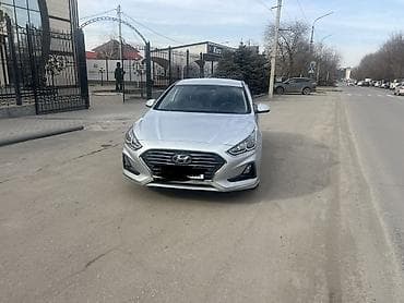 Hyundai Sonata: 2019 г., 2 л, Автомат, Газ, Седан — 1