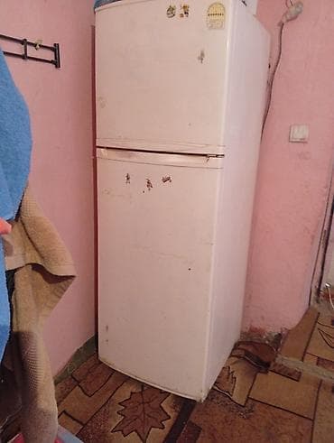 Техника жана электроника: Холодильник двухкамерный с верхней морозильной камерой. Основные — 1