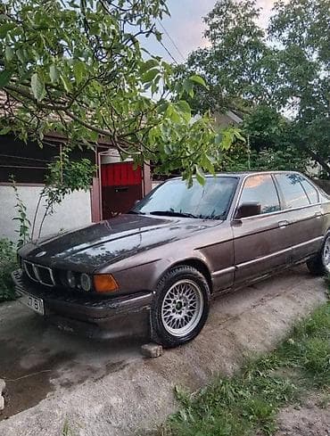 BMW 7 series: 1989 г., 3.5 л, Механика, Бензин, Седан