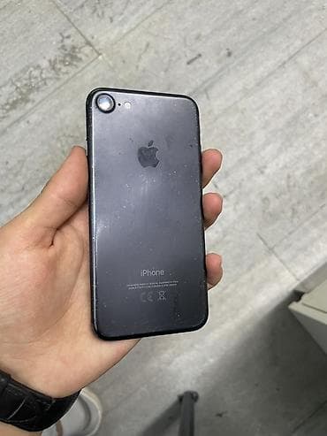 appl 11: IPhone 7, Б/у, 32 ГБ, Черный, Чехол, 77 % — 4