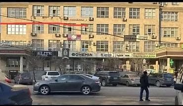 Кыймылсыз мүлк: Кеңселерди ижаралоо, 37 м², Административдик имаратта, Тоолор көрүнүп турат, 1-катар, Өзүнчө кире бериши менен — 8