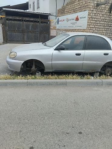 Daewoo Lanos, седан на запчась без док матор каропка всёхорошом