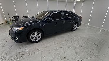 6d mark: Toyota Camry: 2012 г., Автомат, Бензин, Седан — 3