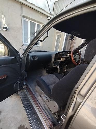 4 7: Toyota 4Runner: 1992 г., 3 л, Автомат, Дизель, Внедорожник — 9