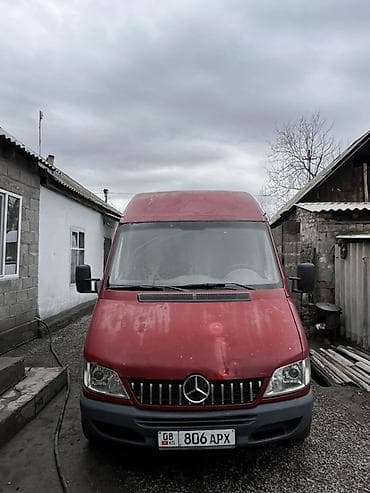 гидрач на спринтер: Легкий грузовик, Mercedes-Benz — 1