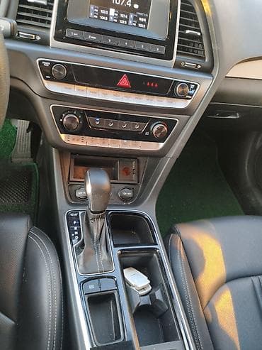 купить сонату: Hyundai Sonata: 2019 г., 2 л, Автомат, Газ, Седан — 8