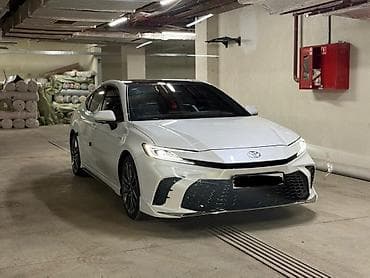 lx 5 7: Toyota Camry: 2025 г., 2.5 л, Автомат, Гибрид, Седан — 2