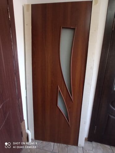 дверь деревянные: Двери в частный дом, Дерево, Со стеклом, Российская, цвет - Коричневый, Б/у — 3