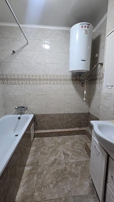 3 комнаты, 80 м², Элитка, Аламединский рынок / базар Элитка, 4 этаж, Требуется ремонт — 2