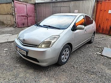 Продажа авто: Toyota Prius: 2004 г., 1.5 л, Вариатор, Гибрид, Лифтбек — 1
