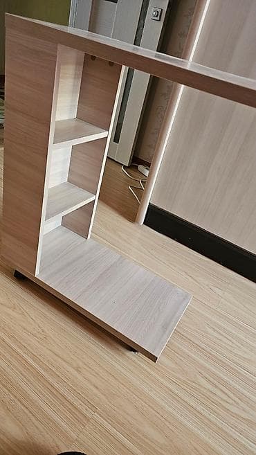 inversion stol: Столик Подлокотник к дивану, столик для ноутбука — 1