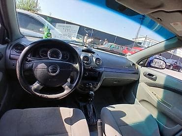 Chevrolet Lacetti: 2008 г., 1.6 л, Кол менен иштөөчү, Бензин, Хетчбек — 7