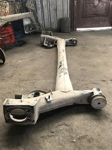 Рулевая часть: Hyundai Elantra үлгүсүндөгү автоунаанын арткы балкасы (задняя — 2