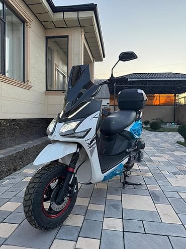 електро мопет: Тип скутера 150 куб. см, Бензин, Новый — 1