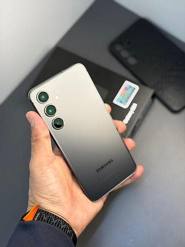 Apple iPhone: Samsung Galaxy S24, Б/у, 256 ГБ, цвет - Серый, 2 SIM — 3