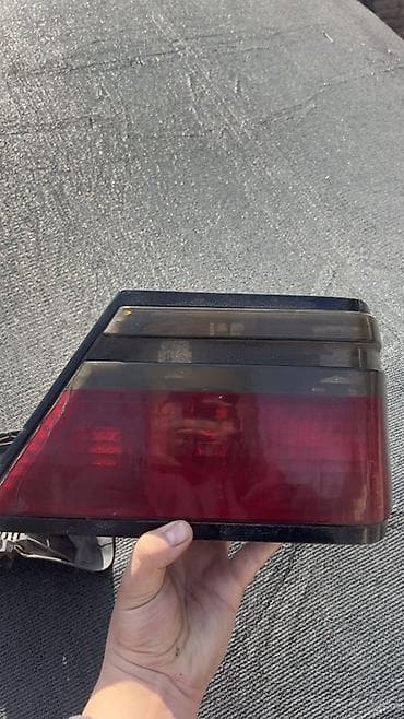 светодиодные лампы стоимость: Задний фонарь (правый) для автомобиля Мерседес w124
 
Цена:+- 1000с — 2