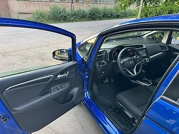 авариный фит: Honda Fit: 2019 г., 1.5 л, Вариатор, Бензин, Хэтчбэк — 7