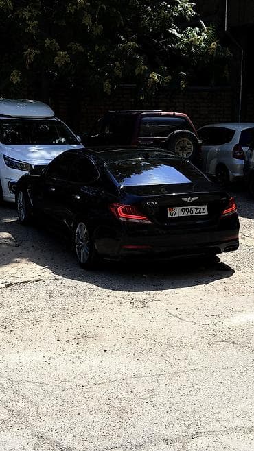 byd e7: Hyundai Genesis: 2019 г., 2 л, Седан — 2