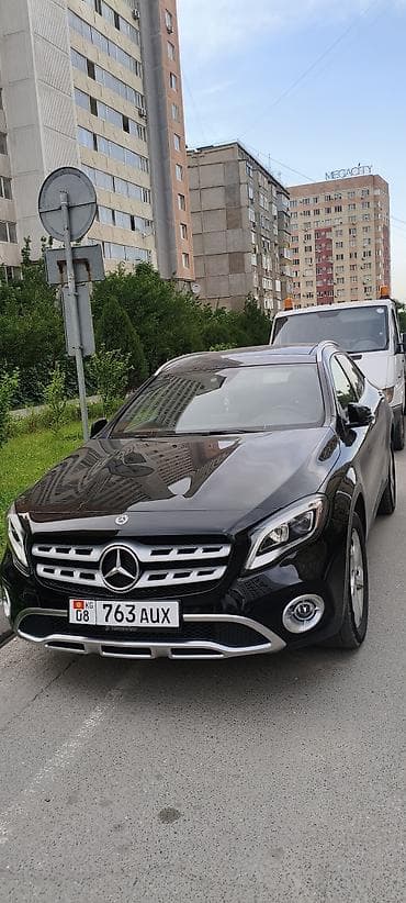 Продажа авто: Mercedes-Benz GLA-Class: 2020 г., 2 л, Автомат, Бензин, Кроссовер — 2