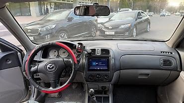 вагон бу: Mazda 323: 2003 г., 1.6 л, Бензин, Хэтчбэк — 6