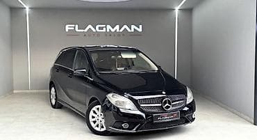 w24: Mercedes-Benz B-Class: 2012 г., 1.5 л, Автомат, Бензин, Хэтчбэк — 1