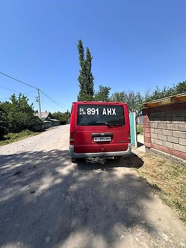 Ford Transit: 2002 г., 2 л, Дизель, Фургон — 6