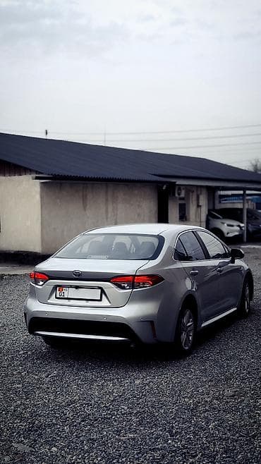 prius prim: Toyota Corolla: 2021 г. — 4