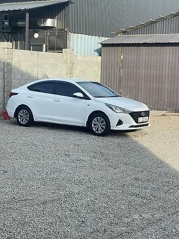 Унаа: Hyundai Accent: 2018 г., 1.4 л, Кол менен иштөөчү, Бензин, Седан — 1