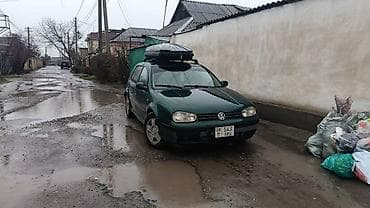 кадди сай: Volkswagen Golf: 1998 г., 1.6 л, Механика, Бензин, Лифтбек — 1