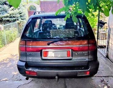 transporter multivan: Mitsubishi Space Wagon: 1996 г., 2 л, Механика, Бензин, Минивэн — 2