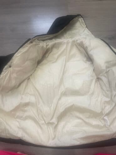 спортивное оборудование: Зимний пуховик, синтепон. Легкий тёплый, Б/у но в хорошем состоянии — 3