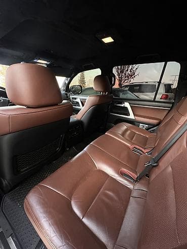 ланд крузер 200: Toyota Land Cruiser: 2019 г., 5.7 л, Типтроник, Бензин, Внедорожник — 9