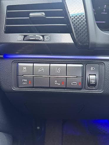 Ssangyong: Ssangyong Rexton Khan: 2021 г., Пикап — 9