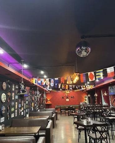 официантка керек: 🔥 Срочно требуются официанты 18+ 📍 Работа в Бишкеке Nest Bar, Абая 6/1 — 1